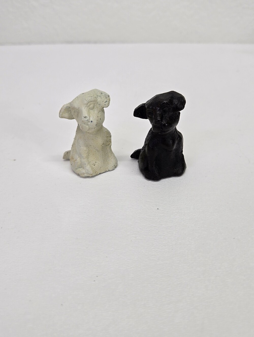 Vtg Cast Iron Puppy Dog Figurine Pair Black White Paperweight Statue Hubley Styl